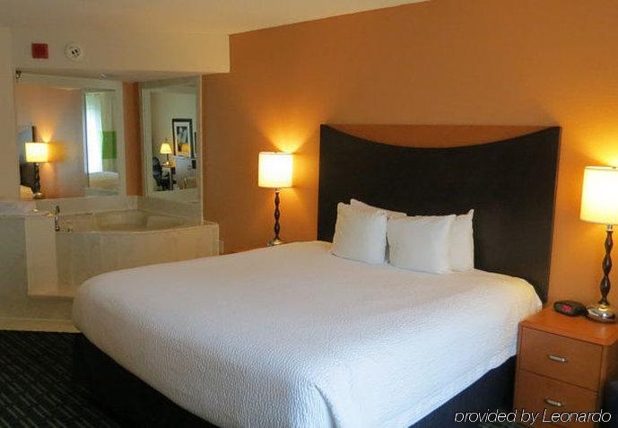 Fairfield Inn & Suites Clarksville Dış mekan fotoğraf